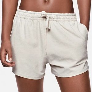 Outdoor Voices Sunday Short Oatmeal 3” S